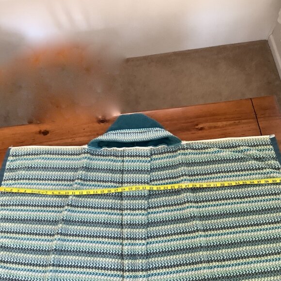 Hooded Beach Bath Towel - Picture 6 of 9